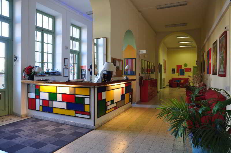 Litus Roma Hostel Lido di Ostia Bagian luar foto Interior of the museum
