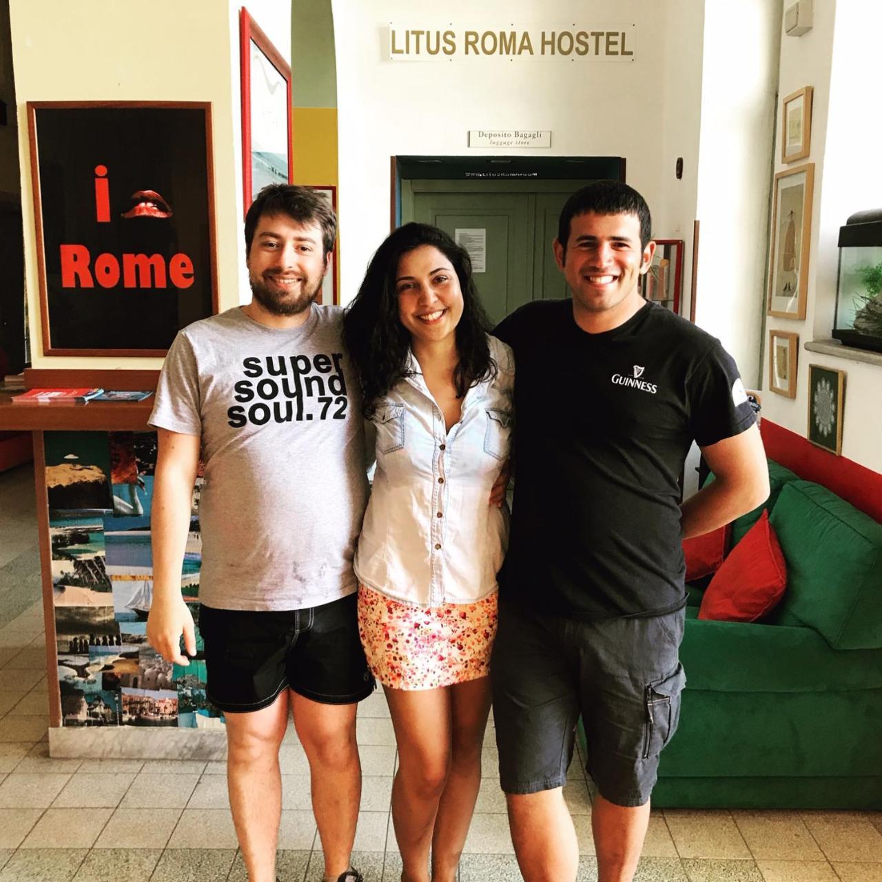 Litus Roma Hostel Lido di Ostia Bagian luar foto The team of the Guinness World Records office in Rome
